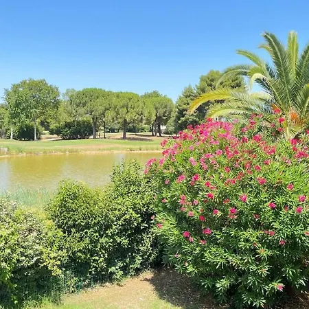Piscine Golf Tennis Mediterranee * Baillargues
